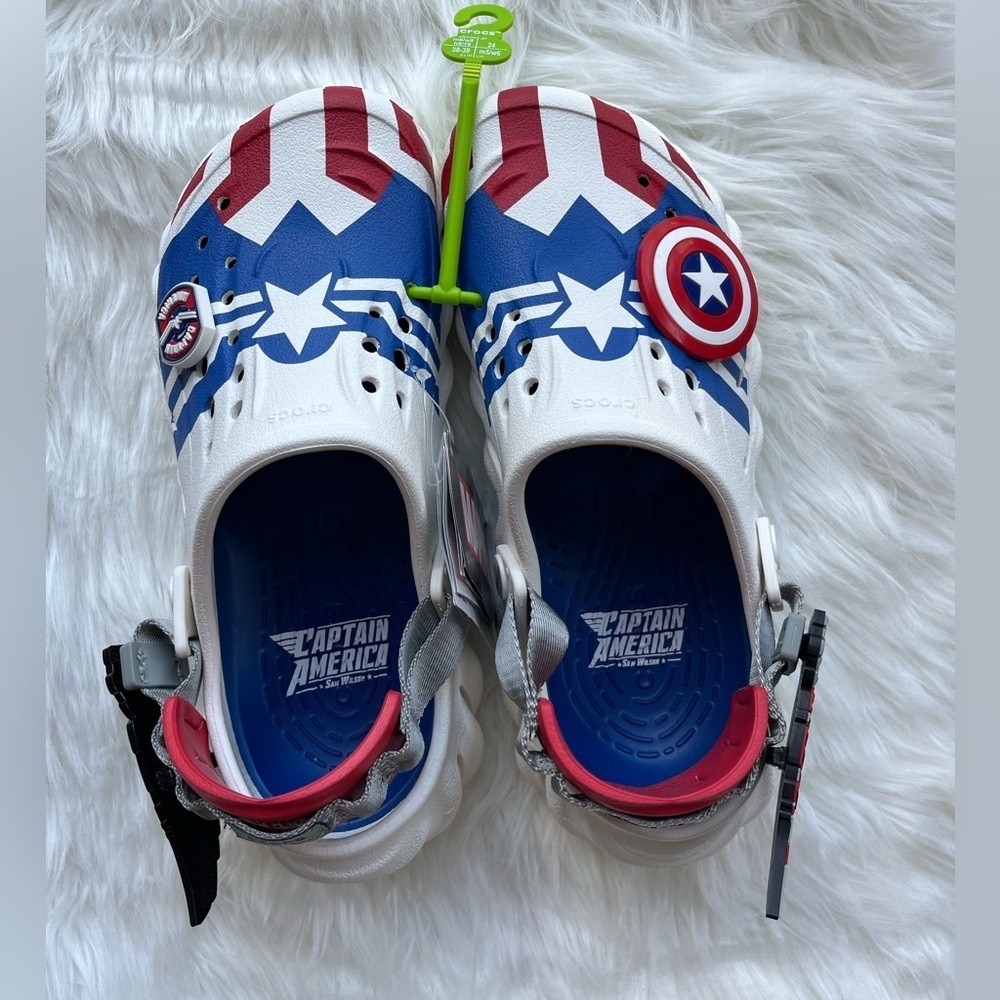 🆕 Marvel Crocs Captain America Echo Clog Unisex Size Men’s 6 Women’s 8